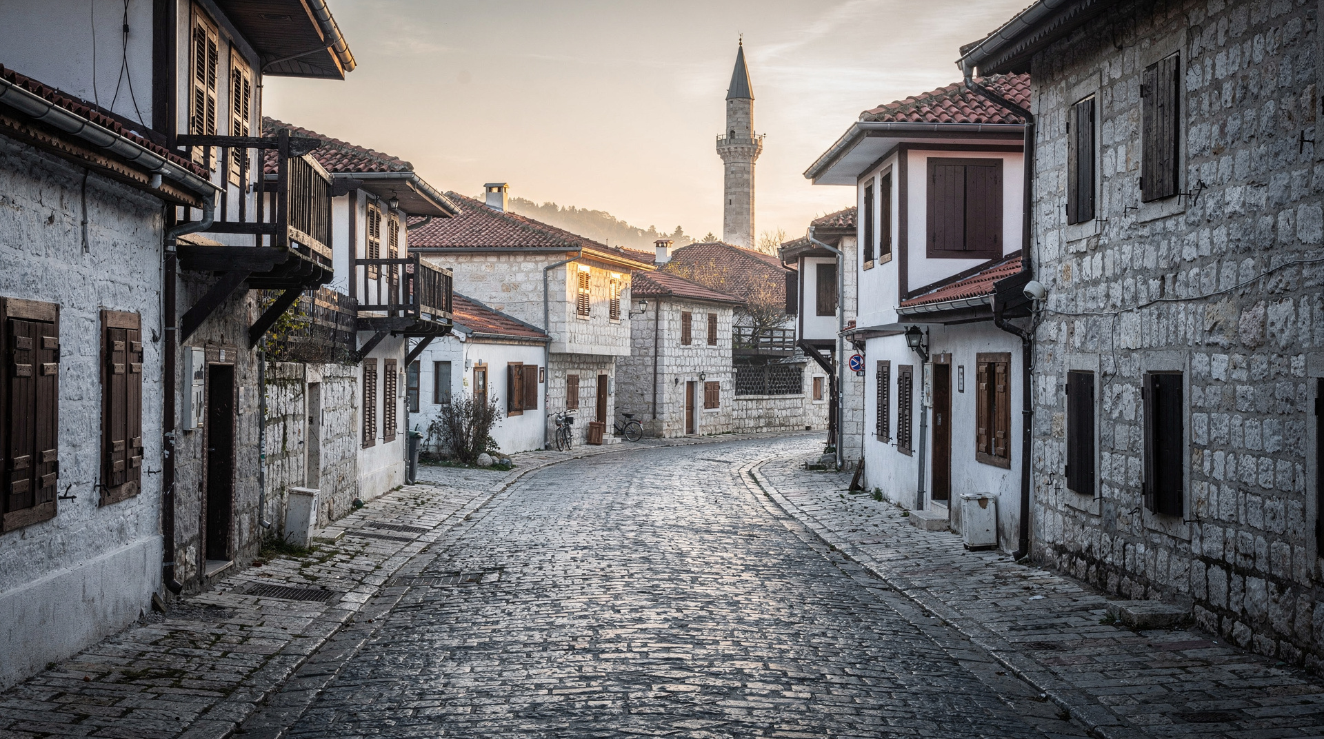 Avoiding crowds in Bosnia
